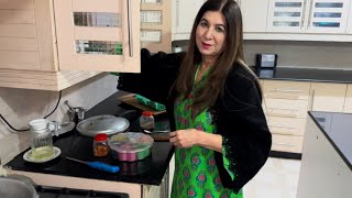 MAKING DINNER 🥘 FOR ALIYA || DELICIOUS PAYE RECIPE 🫕🍲