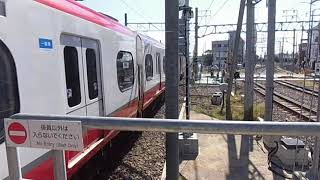 名鉄知立駅5番線　快速特急新鵜沼行き到着