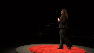 Connection between medicine and art. | Christine Bentley | TEDxMSSU
