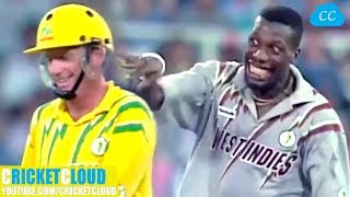 Curtly Ambrose's SLOWEST BALL EVER to Ian Healy | Followed by Funniest Reaction Ever !!