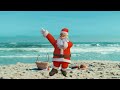 santa claus dancing gangnam style at the beach screensaver christmas silence broken by fun music