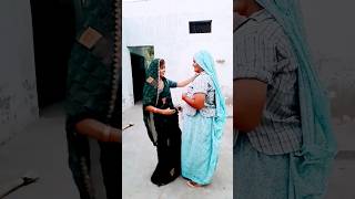 badan Gulabi #youtubeshorts #dance sas Bahu dance #viralvideo #trend video