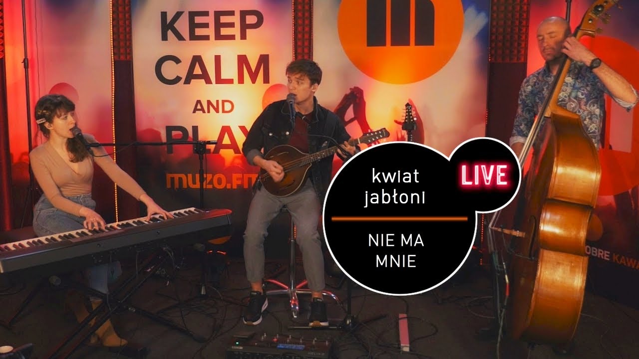 Kwiat Jabłoni Nie Ma Mnie Live Muzo Fm Chords Chordify