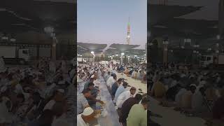 Iftar at the Prophet's Mosque. #افطارنا_غير #إفطار_الصائمين8 #إفطار #إفطار_رمضان #رمضان_كريم