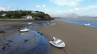 Borth y Gest