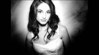 Alexa Ray Joel - Notice Me (lyrics)