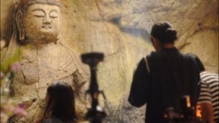 石仏照らす神秘の火 大分・臼杵、伝統の祭り