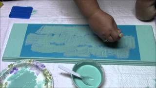 Stencil your wood sign with Chalk Paint