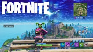 Fortnite Battle Royale Fable Skin Gameplay 60 Fps Xbox One X Videos - fortnite 155 xbox one x die sind einfach uberall