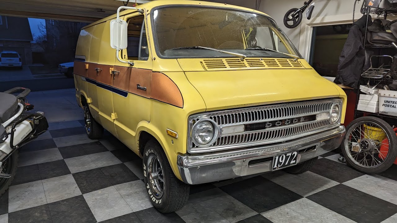 1972 Dodge B100 Tradesmen Shorty Motorcycle Hauler Van Build 225 Slant ...