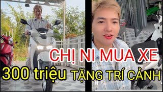 🔴 CHỊ NI BẤT NGỜ MUA XE SH TẶNG TRÍ CẢNH TV