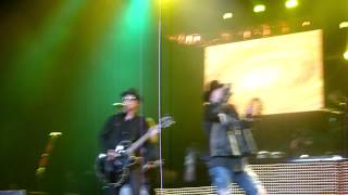 14 years Guns N' Roses and Izzy Stradlin The O2 Arena London June 1st 2012