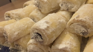 Fluffy rolls, a crunchy melting bite sweetened with delicately baked plum jam