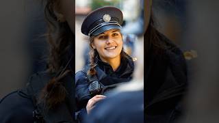 Arrest me please 😍 Beautiful Police ￼woman #streetphotography