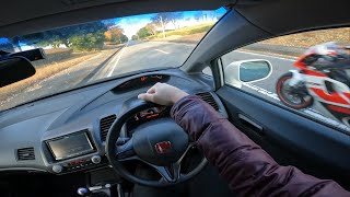 煽り運転してきた輩バイクを追い回して鉄拳制裁