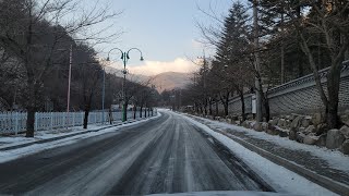 올아침 태백 지역에 눈이좀 내렸다 승객을 모시고 태백산 방향 하얀눈