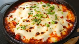 Spicy fire chicken with cheese (Cheese Buldak: 치즈불닭)