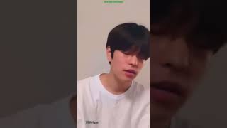 Seungmin singing 『Don't Go』 by EXO