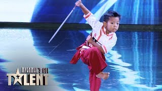 Phone Myat Min: Auditions | Myanmar's Got Talent 2019