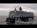 Mein Schiff 3 verlässt Bremerhaven und nimmt Kurs auf Alesund (Norwegen)