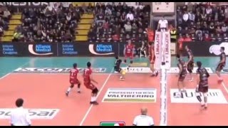 #SpecialVolley - Fromm difesa con piroetta...