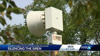 Iowa couple sues to limit how often town’s siren goes off