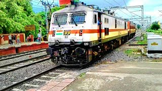 WAP- 7 GOMOH With WAP- 4 MUGHALSARAI | Jehanabad Railway Station Arrive