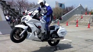 白バイジャンプ！東京モーターサイクルショー2014レポ