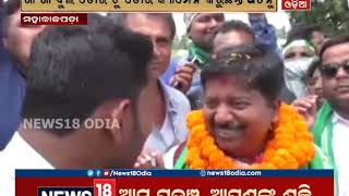 BJD Candidate Atanu Sabyasachi's Door To Door Campaigning In Mahakalapada