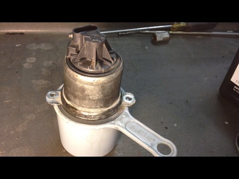 Ford 6.0L Powerstroke: EGR Valve Cleaning Procedure P0401 P0402 P0404 Ford 6.0L Powerstroke: EGR Valve Cleaning Procedure P0401 P0402 P0404