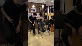 คนธรรมดา - พี่ไอซ์ sunshine acoustic version @ ร้านเสือซุ่ม เพชรบูรณ์