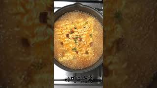 찬물로 끓인 라면