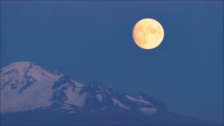 Full Moonrise Over Mountain | Timelapse Video