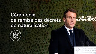 Cérémonie de remise des décrets de naturalisation à cinq soldats de la Légion étrangère.