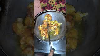 ghar baith ke pakode Khao bahut Sardi hai#supertasty #cooking #trending #delhirestaurant #viral