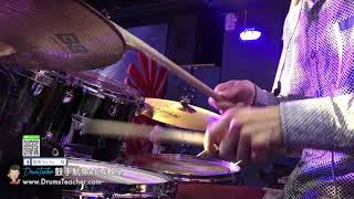 【爵士鼓手魷魚kEN®】😀 DrumsTeacher.com ( 2017-12 🎵 鼓學員 ；爵士鼓課程 ) Drum Cover Practice SparxStix 發光鼓棒