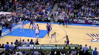 Russell Westbrook INCREDIBLE alleyoop dunk vs. Kings (Apr 13, 2012)
