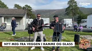 Rabalders - Nyt meg fra veggen i ramme og glass