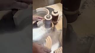 Polishing process of the curved wooden chips