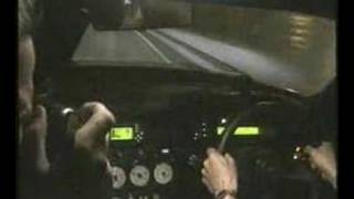 nissan skyline 315 km/h nel tunnel