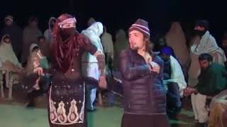 Yara pa muhabat ka ma khani da  pashto song  and local dance peshawar wedding program