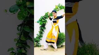 kamr teri left right hale/Monika bhanger #2023 #dance #explore #haryanvidance #song #new #viral