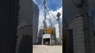 Grain elevator colapsing causes combustible dust fire