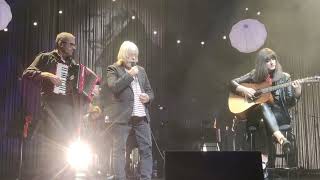 Tant qu'il y aura des ombres - Renaud  - Dans mes cordes - sceneo - 17/10/2023 - Saint Omer