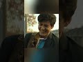 un uomo ha incatenato il cane a se stesso prima che morisse movie short