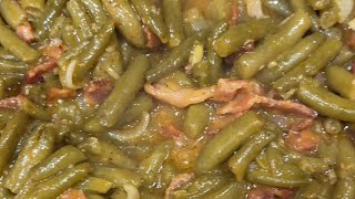 Smothered Green Beans!! 💚😋😋