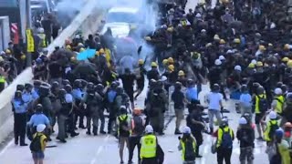 Hong Kong:  nouveaux heurts entre police et manifestants | AFP News