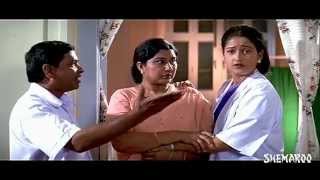 Pavitra Prema Movie Scenes - Kota Srinivasa Rao threatening Laila - Balakrishna