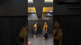 #Shila ki Jawani song dance #shorts #trending #dance #youtube