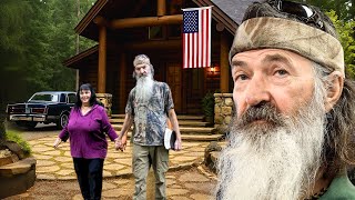 DUCK DYNASTY MILLIONS: Inside Phil Robertson's UNBELIEVABLE Family Mansion & Net Worth!